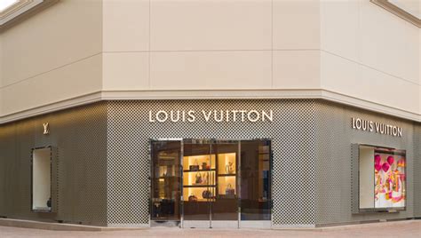 louis vuitton island store|louis vuitton at neiman marcus.